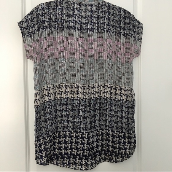 CAbi Top - Picture 2 of 5